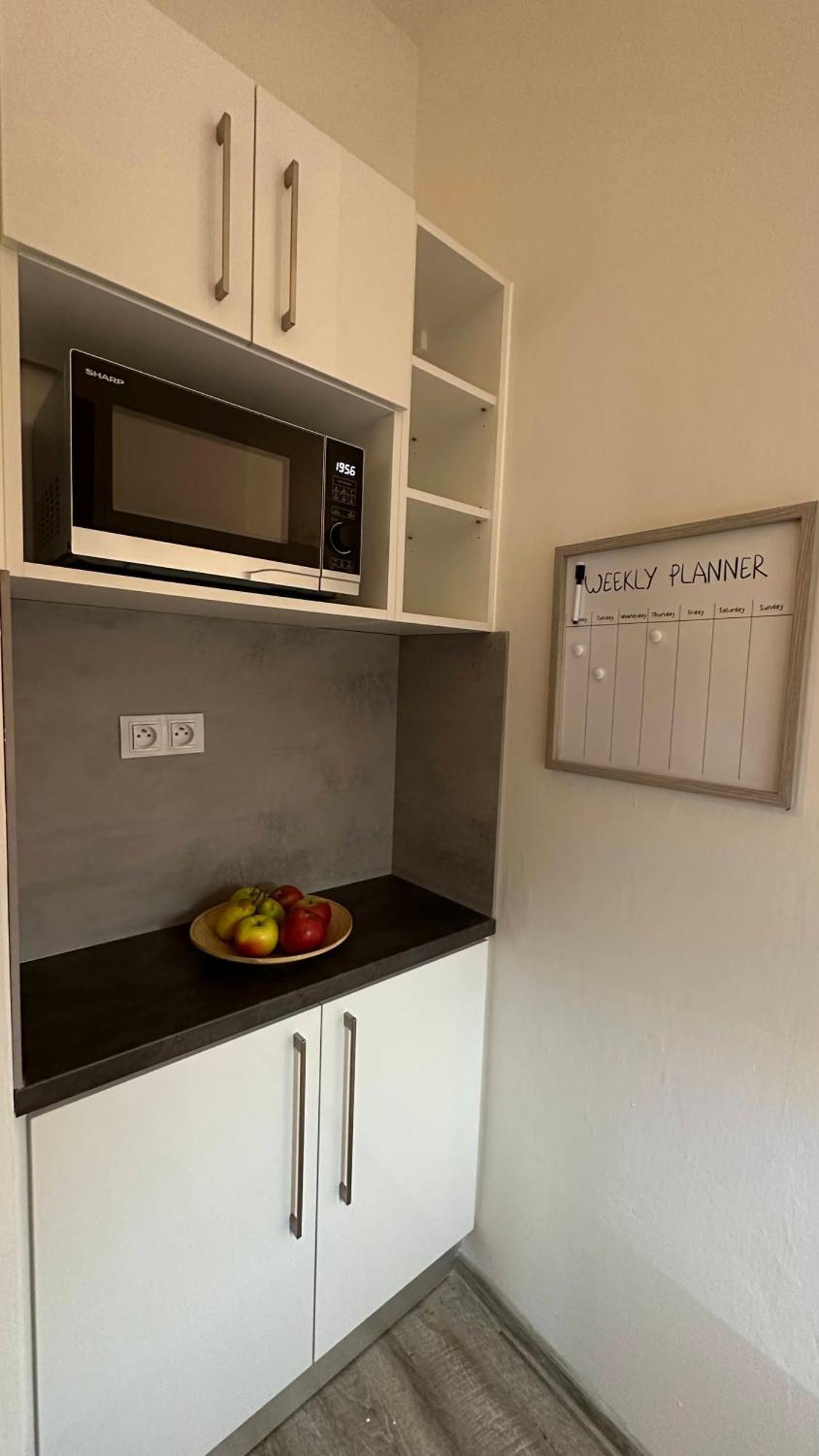 Apartman S Balkonem U Parku & 15 Minut Do Centra Бърно Екстериор снимка